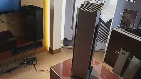 Phanteks Impressive Evolv SHIFT // SHIFT X showcased at Computex 2017